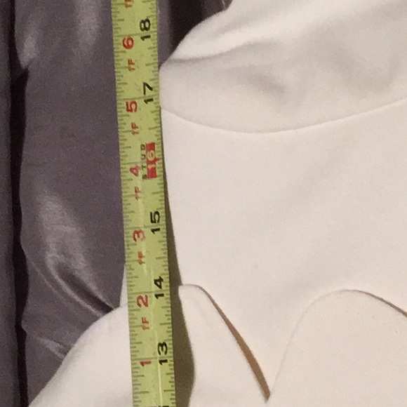 Suit. Size 10. High end. This is a class act fabric is like no other. - Picture 5 of 8